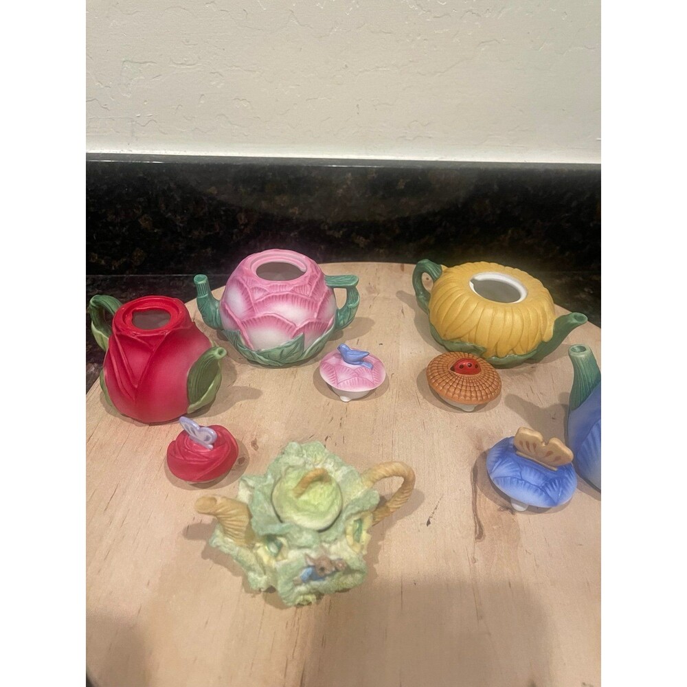 5 piece set of DEPT 56 Miniature TEAPOTS by Avon - Picture 8 of 10